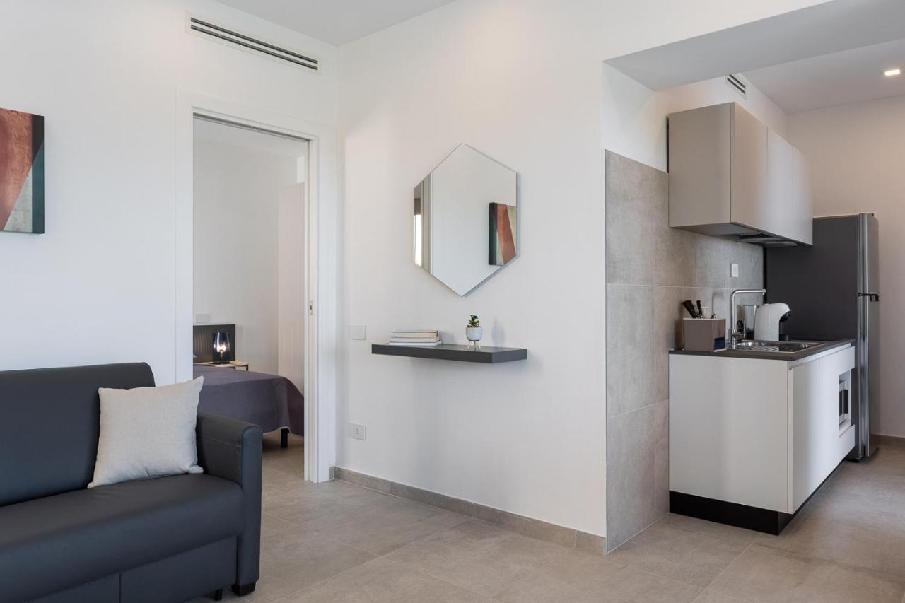 Oneweek Gaeta Suites And Apartments Exterior foto